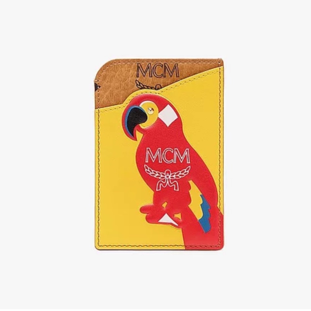 🦜MCM🦜Park N/S Zoo Parrot Card Case in Visetos Leather Mix